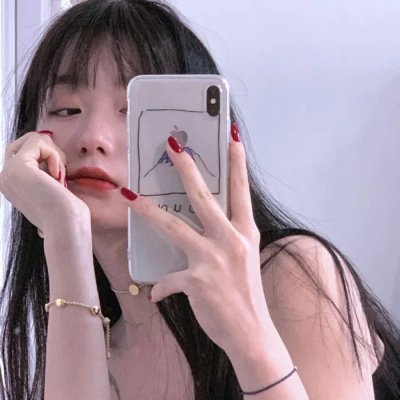 姹紫嫣红碧绿波